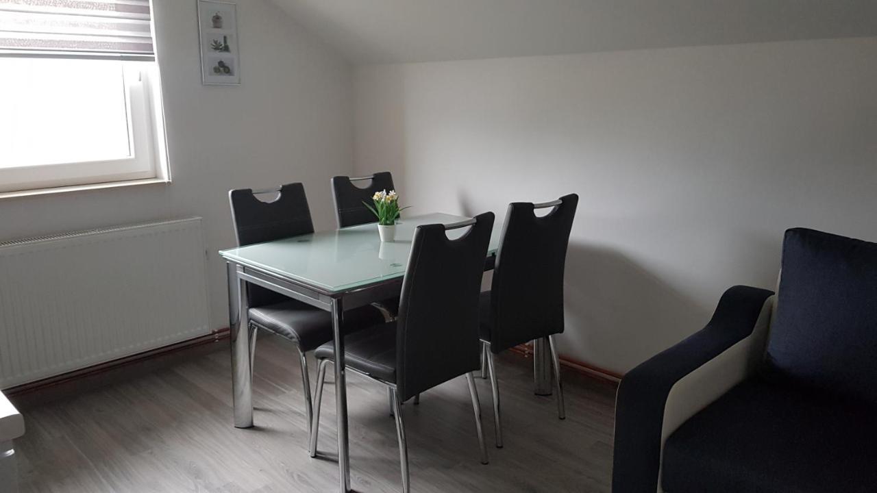 Apartmani Brigita 科雷尼察 外观 照片